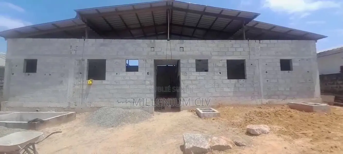 3chbre Villa dans Villa🌴Paradise, Loandjili à Vendre