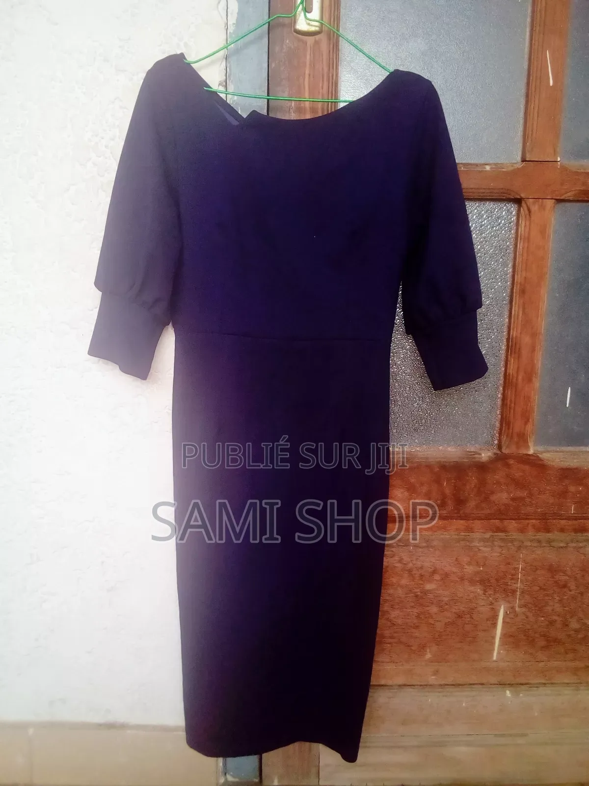 Robe Bleue Marine Incontournable