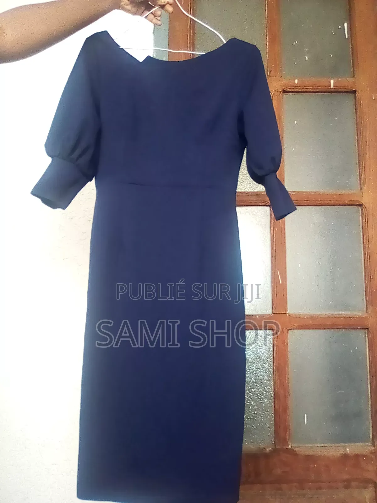 Robe Bleue Marine Incontournable