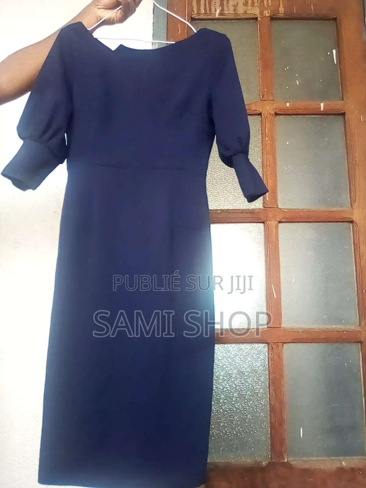 Robe Bleue Marine Incontournable