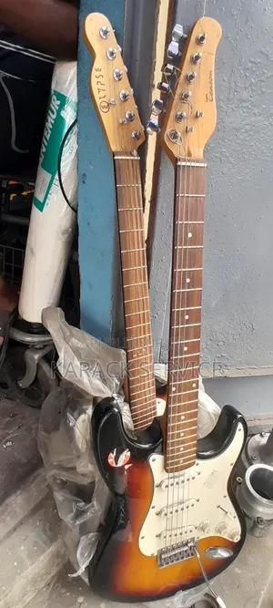 Guitare Solo Gauche Et Droite