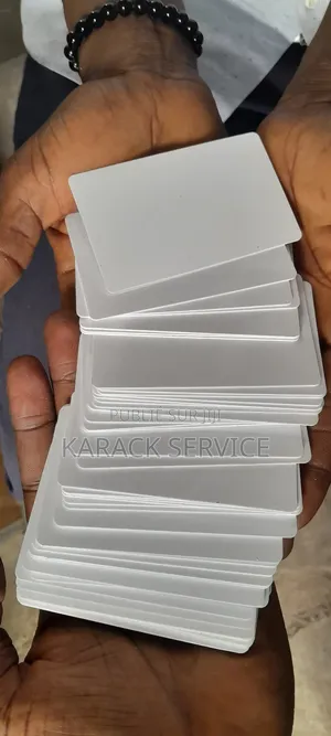 Carte d'Invitation Neuf, Ou Badges,