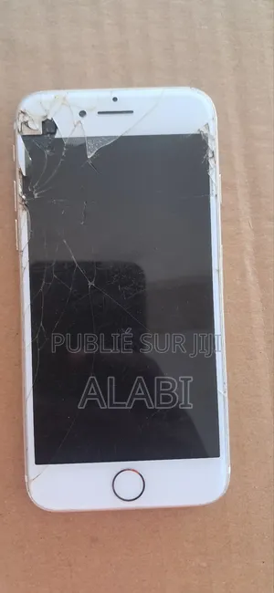 Apple iPhone 7 32 GB Gris