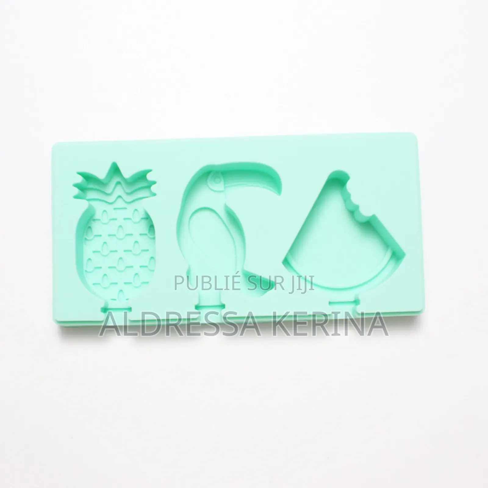 Moules À Creme Glacee