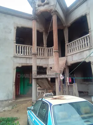 2chbre Appartement dans Ngoyo à Vendre