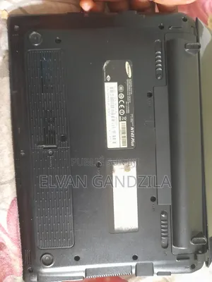 Ordinateur portable Samsung NB30 1GB Intel Atom SSD 256GB