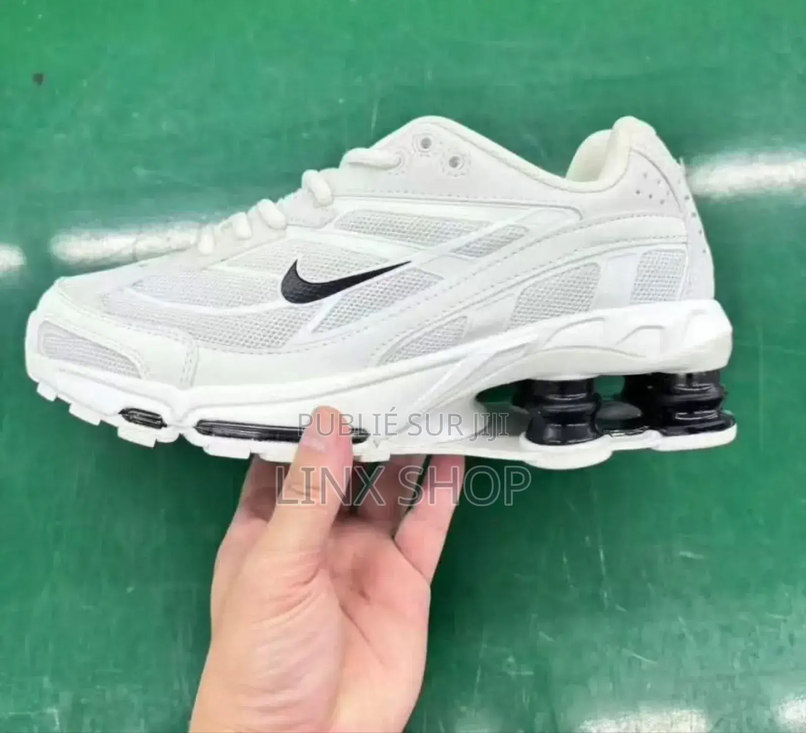 Jolie Paire Nike Sneakers