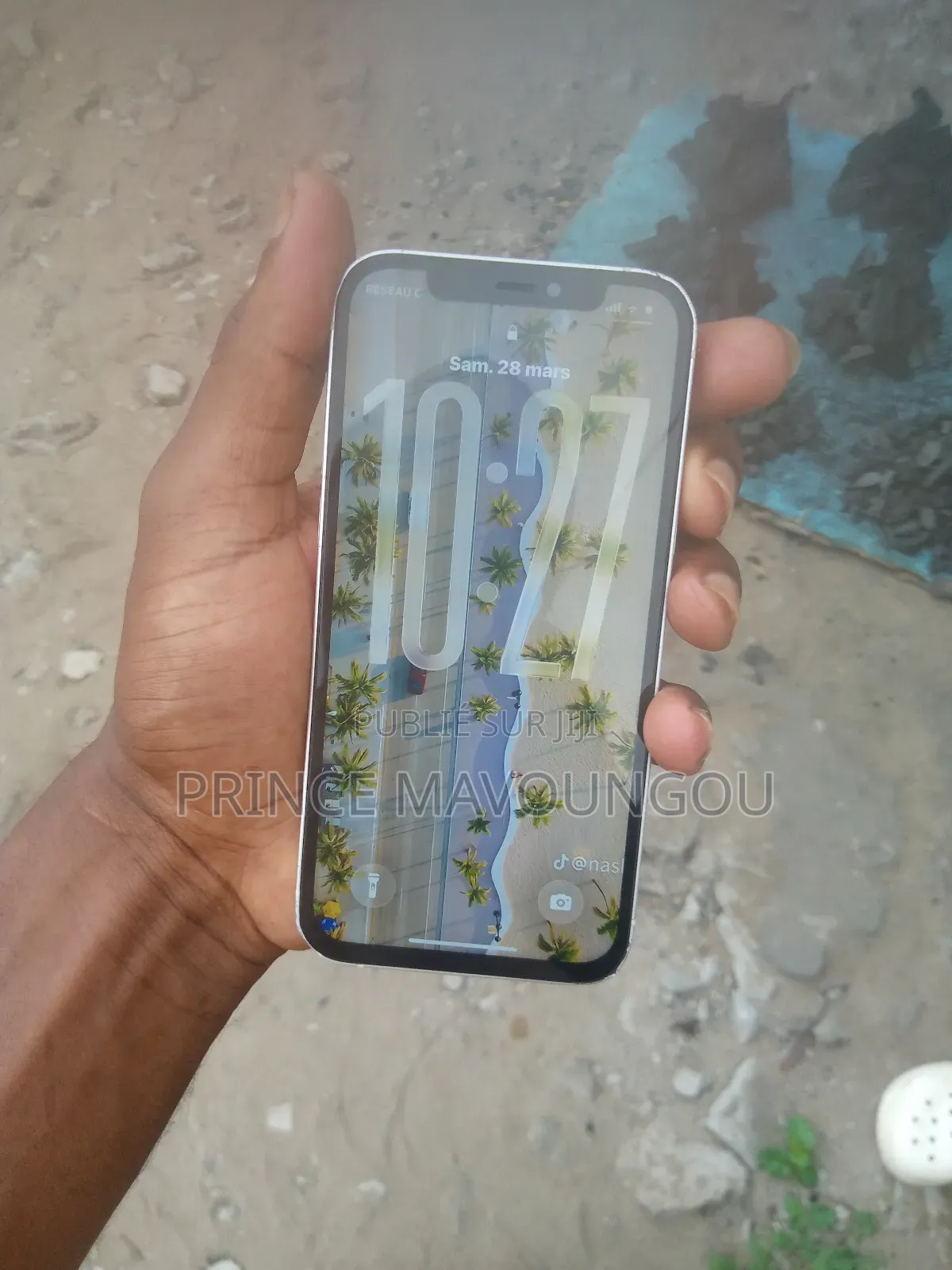 Apple iPhone 12 64 GB Blanc