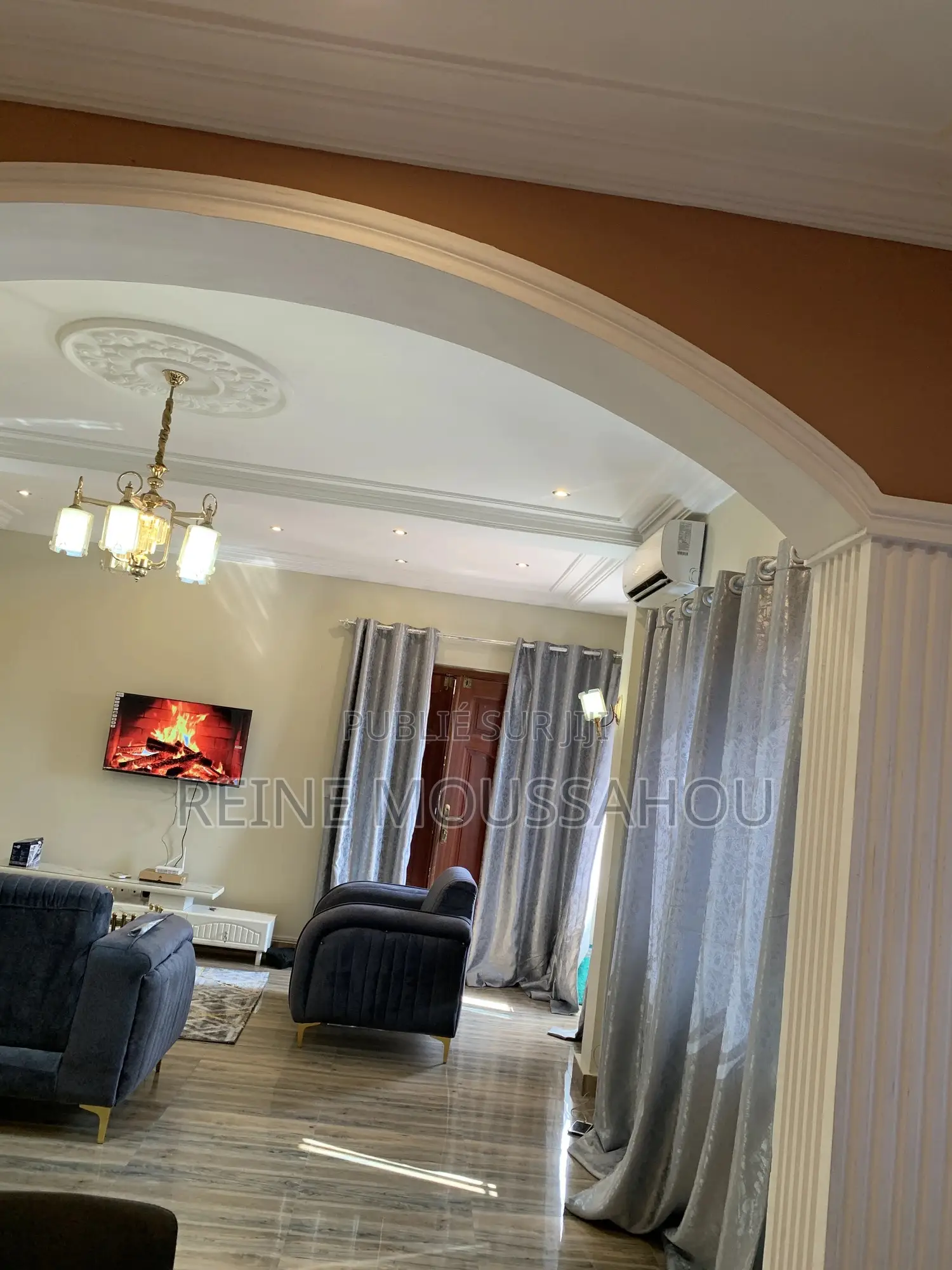 Meublé 2chbre Appartement dans Moungali à Louer