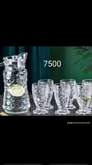 Carafe Et Verre Cassable