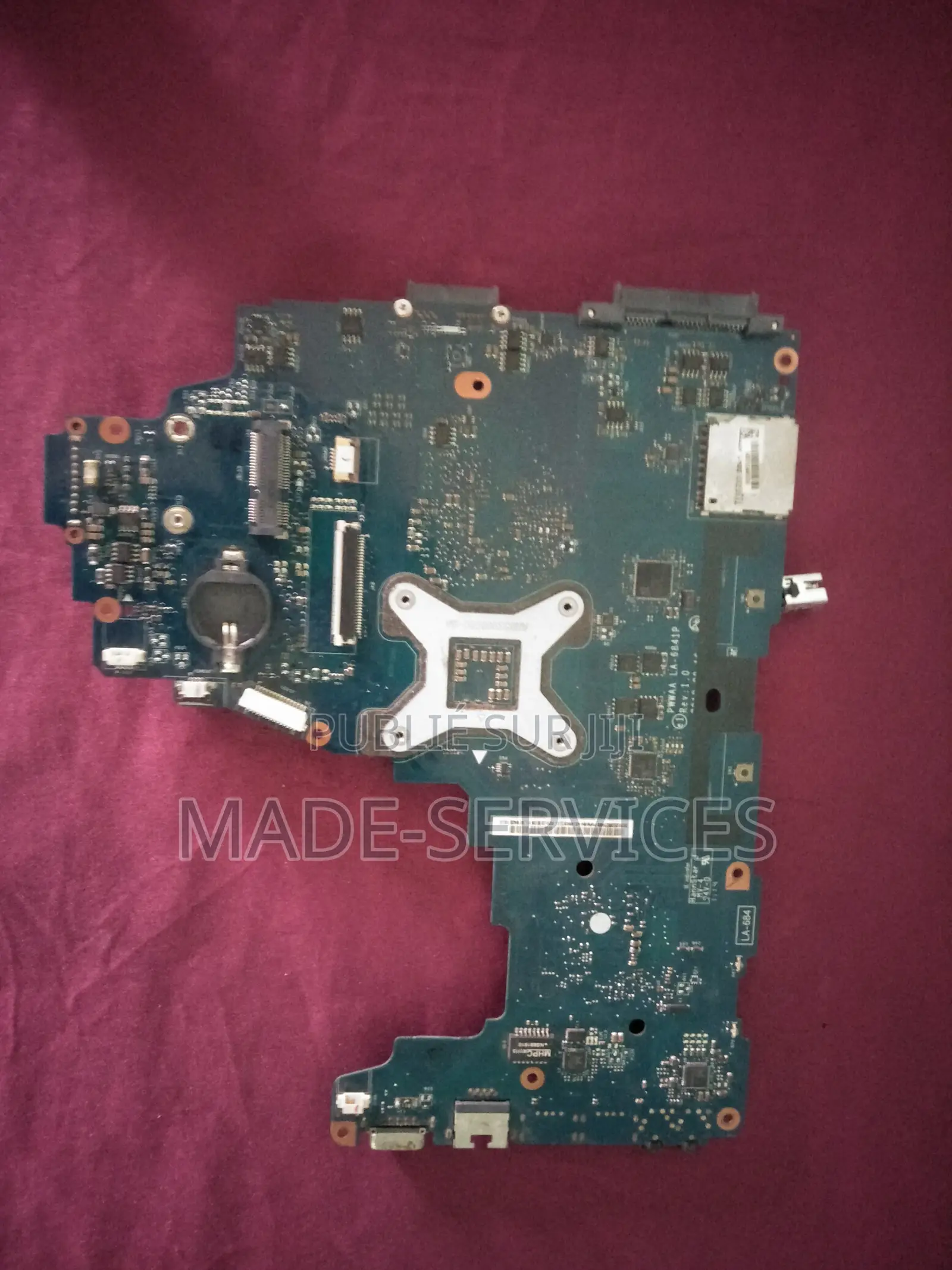 Ordinateur portable Toshiba Satellite C655D 4GB Intel Core i3 HDD 500GB