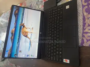 Nouveau Ordinateur portable HP 15 8GB Intel Core i7 HDD 500GB