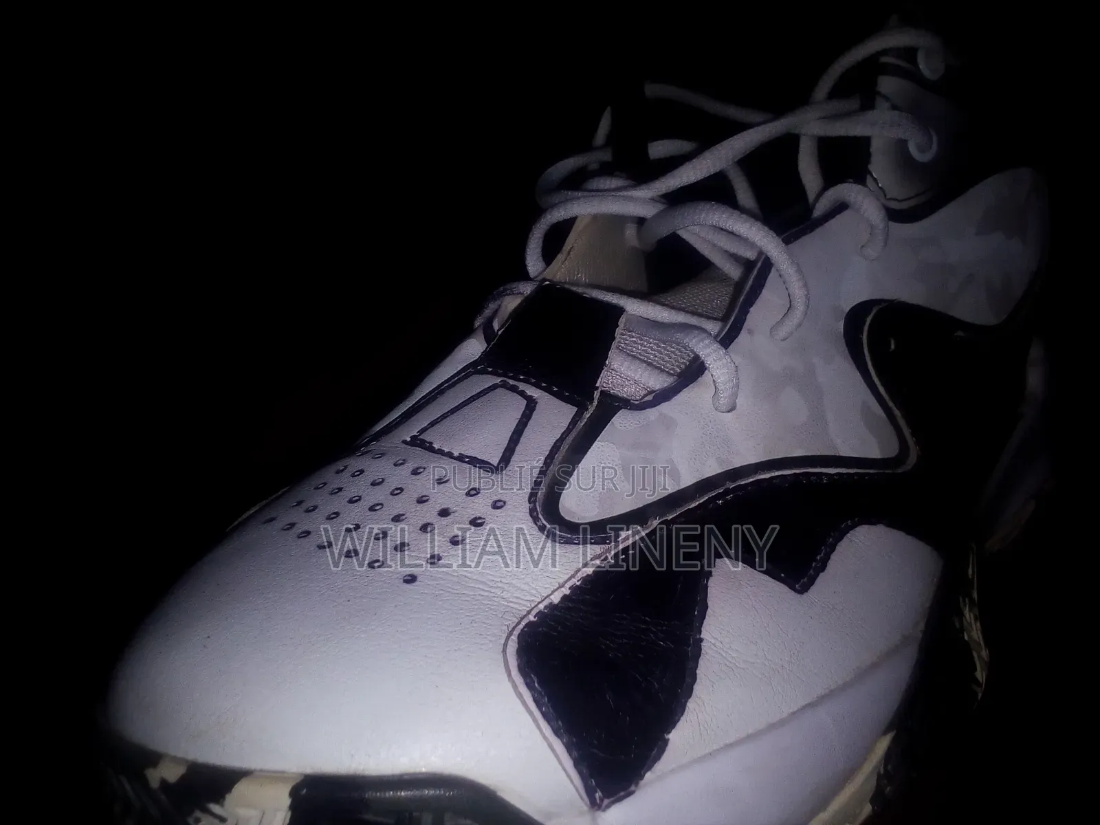 Basket White Bon Prix