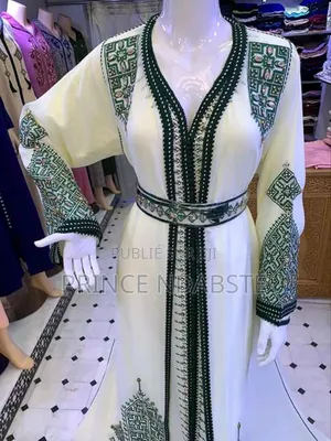 Vêtements Hommes Et Femmes