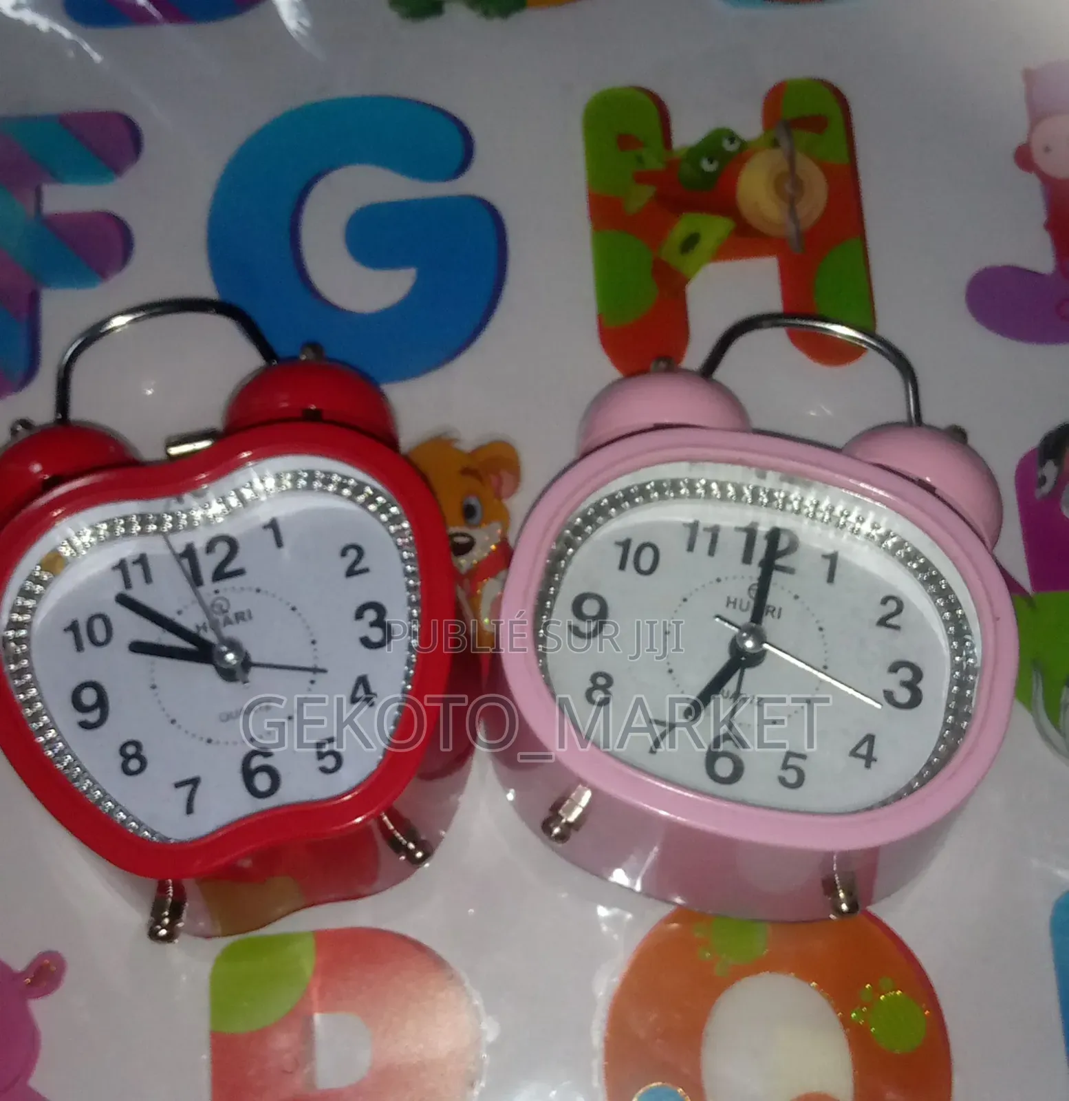 Horloge Analogique Avec Réveil Rétro À Double Cloche