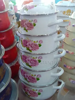 Ensemble De Marmites Émaillées Neuves Avec Couvercle (5 Pièces)