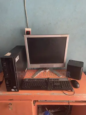 Ordinateur de bureau HP ProDesk 400 2GB Intel Pentium SSD 500GB