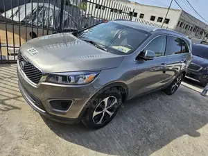 Kia Sorento 4dr SUV 2016 Gris
