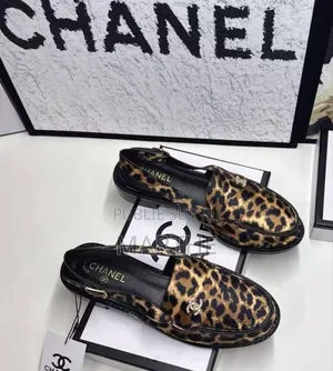 Chaussure Chanel Dans Le Carton