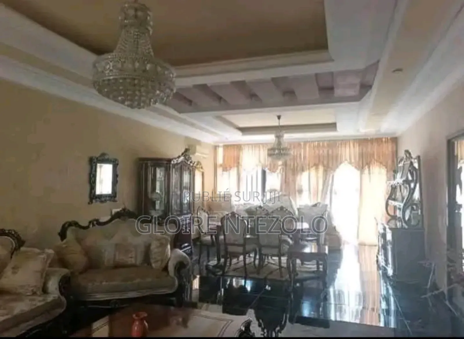 8chbre Villa dans Madibou à Vendre