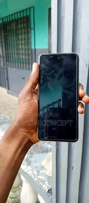 Tecno Pop 8 64 GB Vert