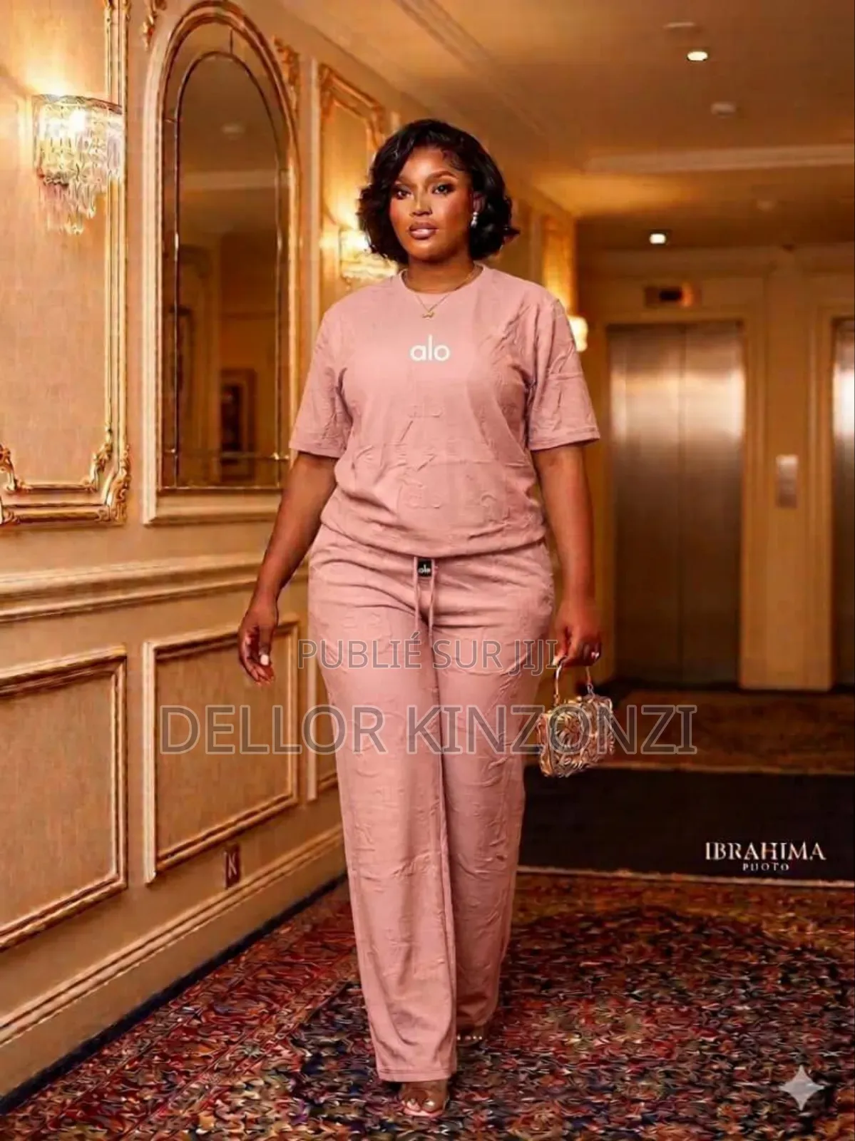 Complet Et Robe Disponible