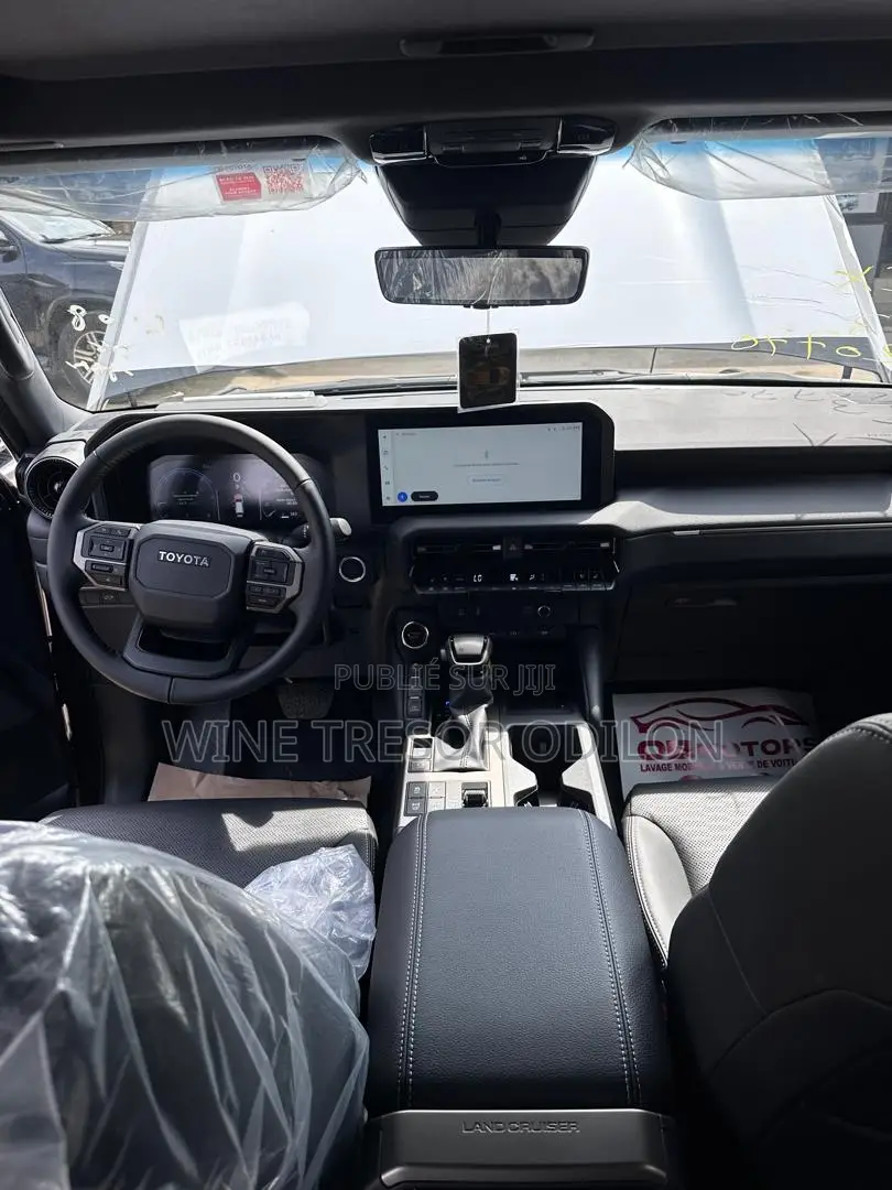Nouveau Toyota Land Cruiser Prado VX-L 2026 Noir