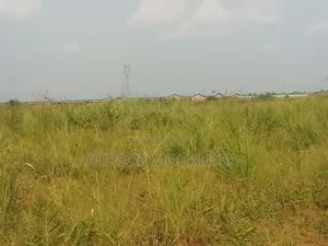 Un Bloc De 10 Parcelles