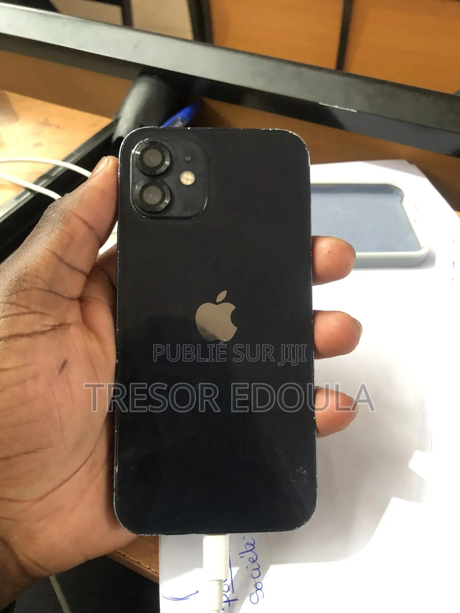 Apple iPhone 12 128 GB Noir