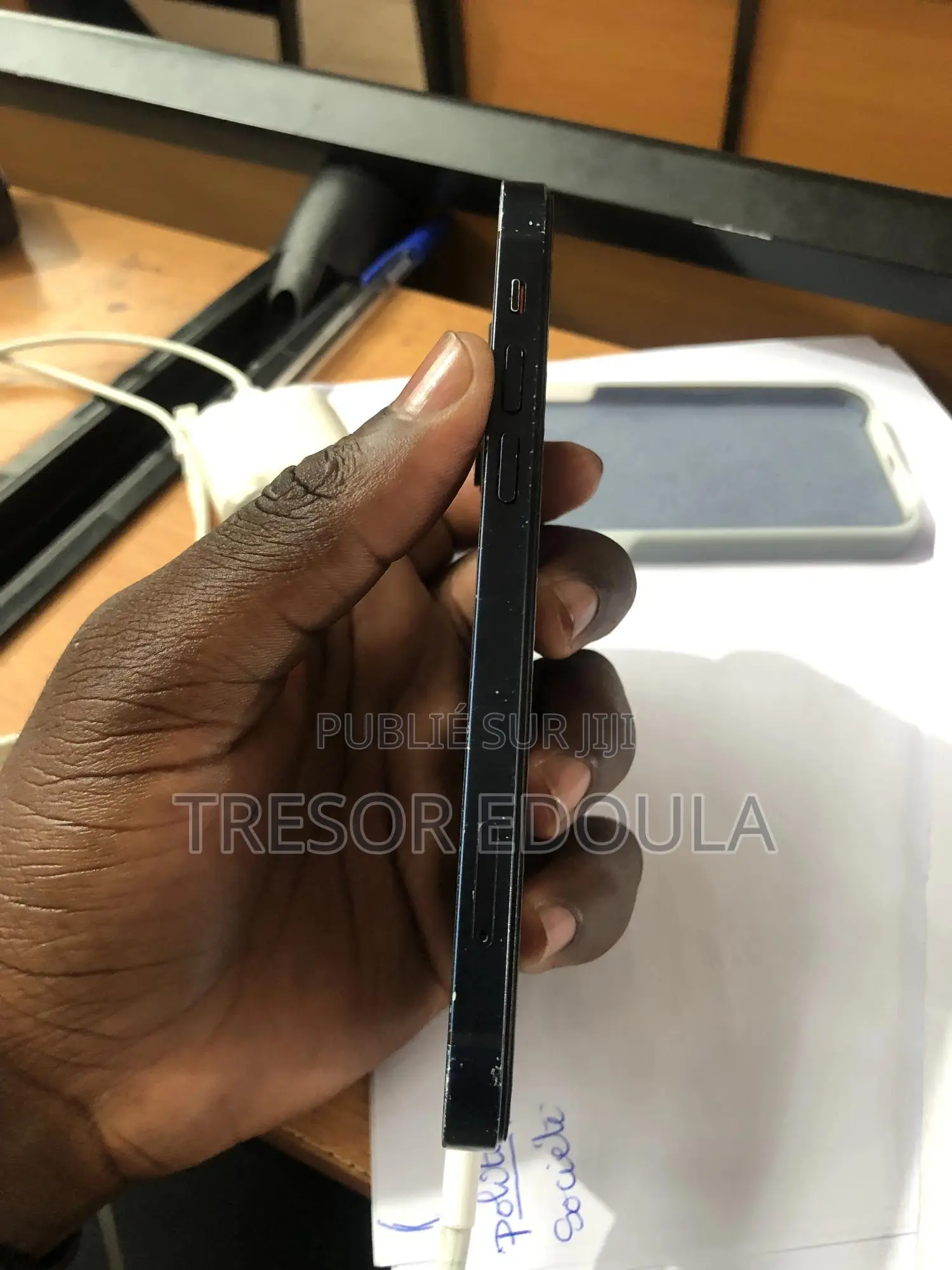 Apple iPhone 12 128 GB Noir