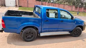 Toyota Hilux 2012 Bleu
