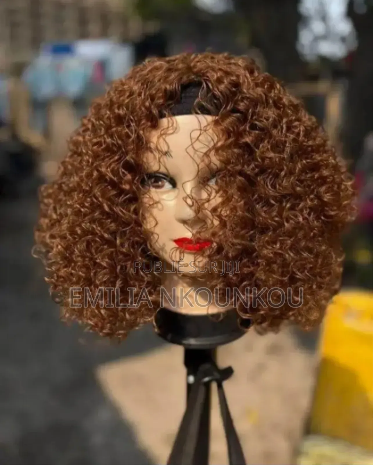 Perruque Bandeau Prêt À Porter Toutes Les Couleurs Disponibles