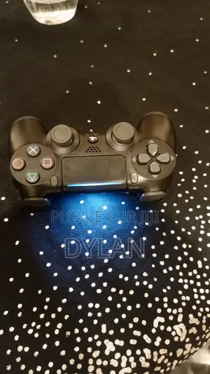 Mannette Ps4 a Vendre