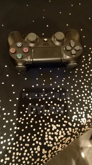 Mannette Ps4 a Vendre