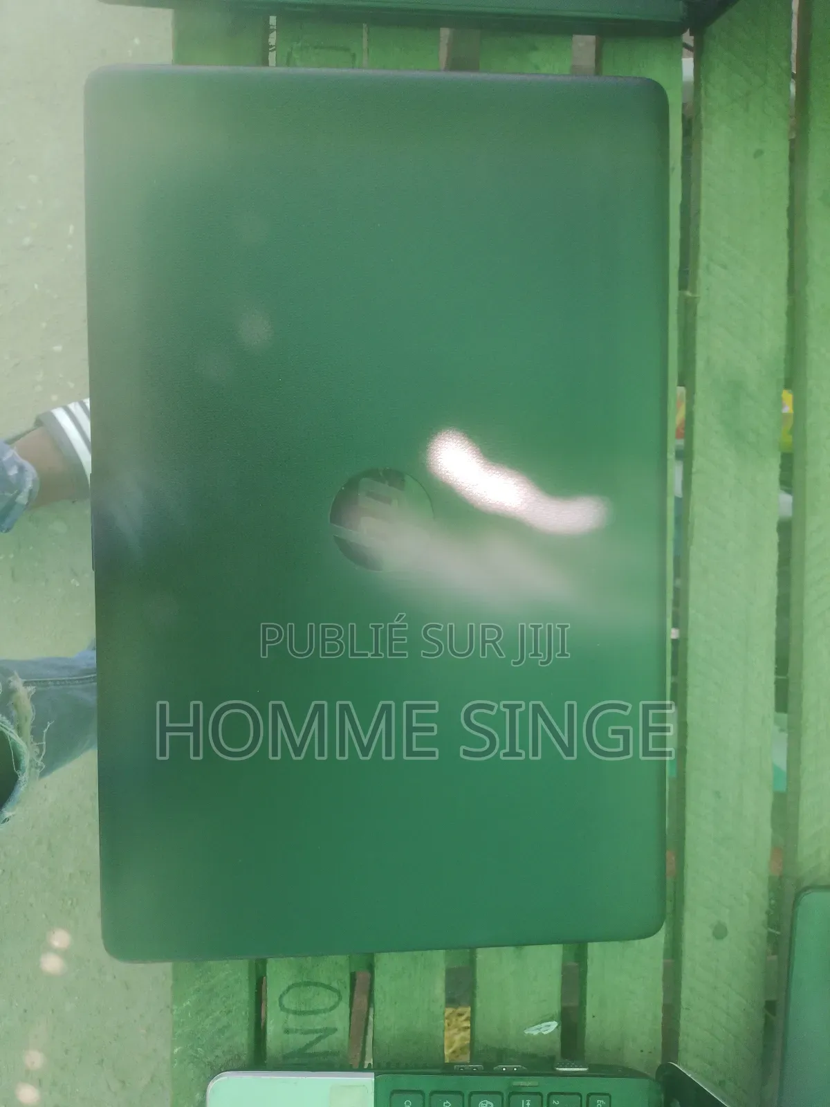 Ordinateur portable HP 14-dq1025cl 4GB Intel Core Ultra 5 HDD 500GB