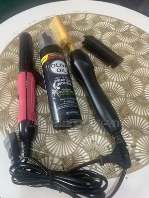 Peigne Chauffant Et Lisseur