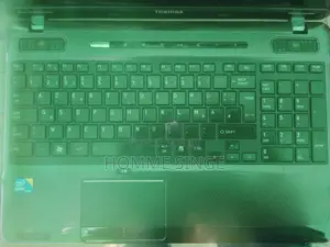 Toshiba Satellite Pro S850 4GB Intel Core i7 HDD 500GB