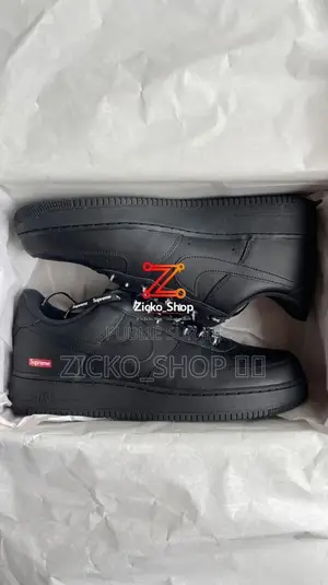 Nike Air Force 1 X Supreme — Style Iconique