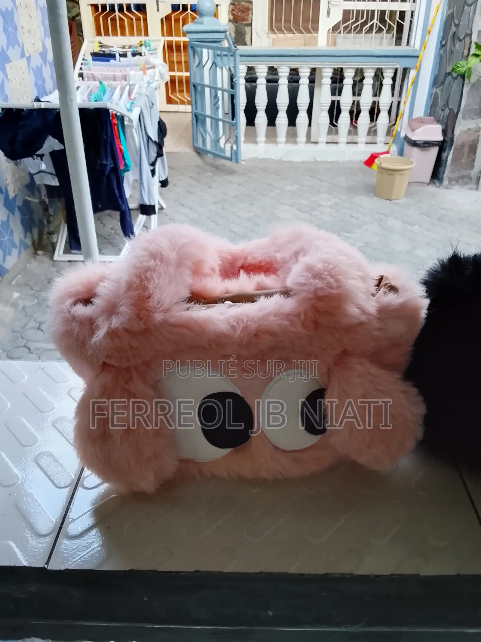 “Sacs en Fourrure Tendance 2026 – Style Unique Douceur Garantie”