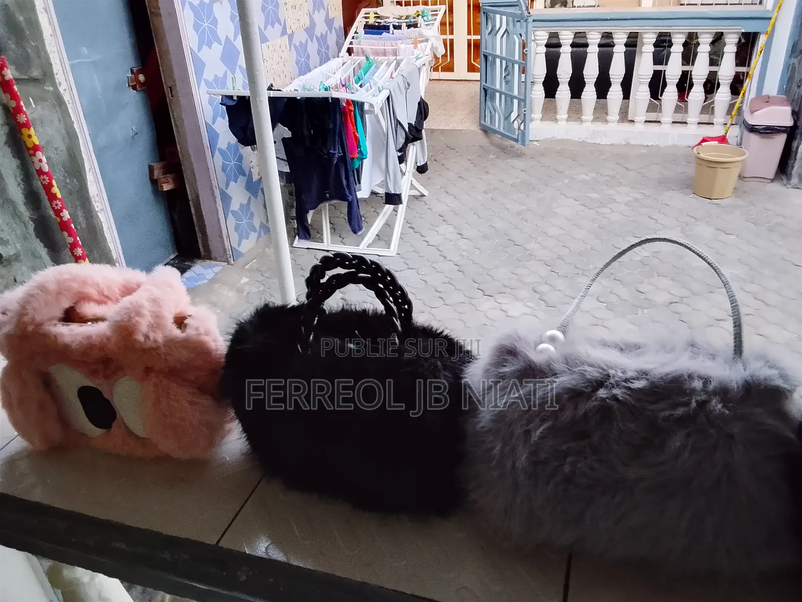 “Sacs en Fourrure Tendance 2026 – Style Unique Douceur Garantie”