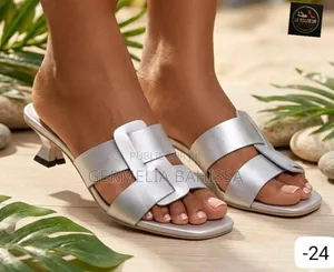 Talon À Taille Normale