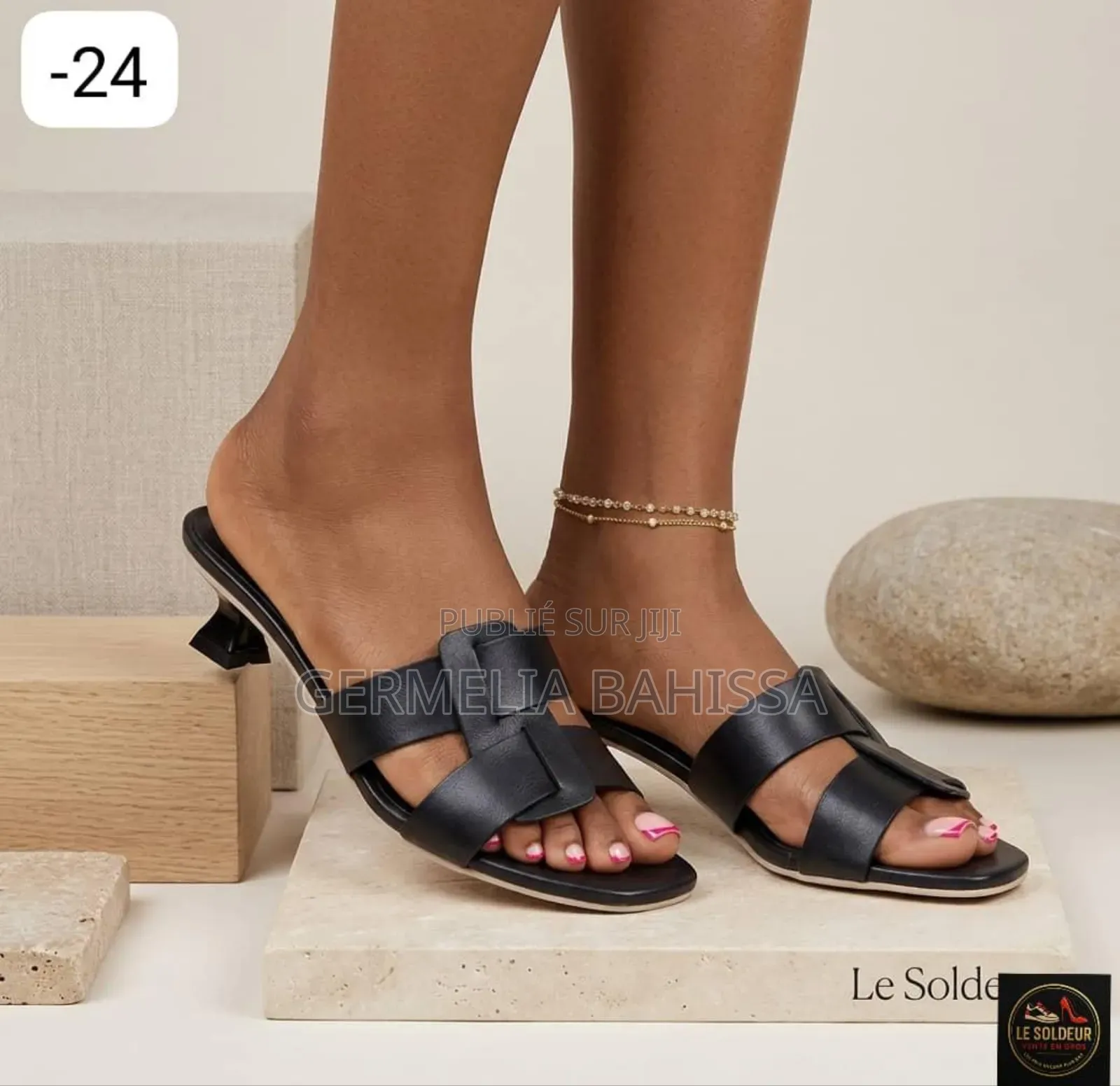 Talon À Taille Normale