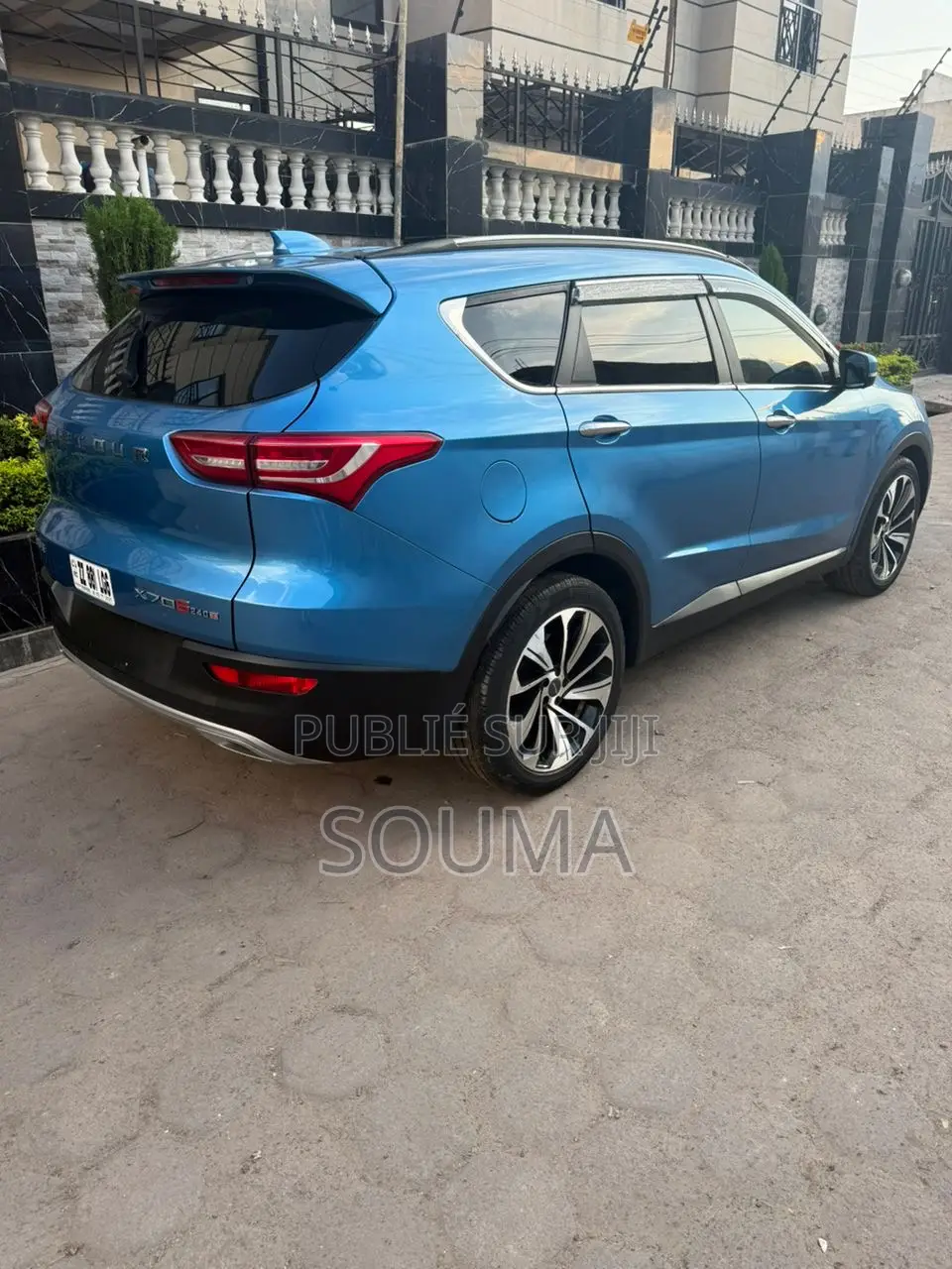 Jetour X70 1.5 7-Seater FWD 2022 Bleu