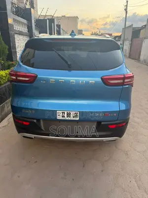 Jetour X70 1.5 7-Seater FWD 2022 Bleu