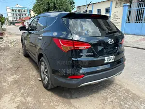 Hyundai Santa Fe 2018 Noir