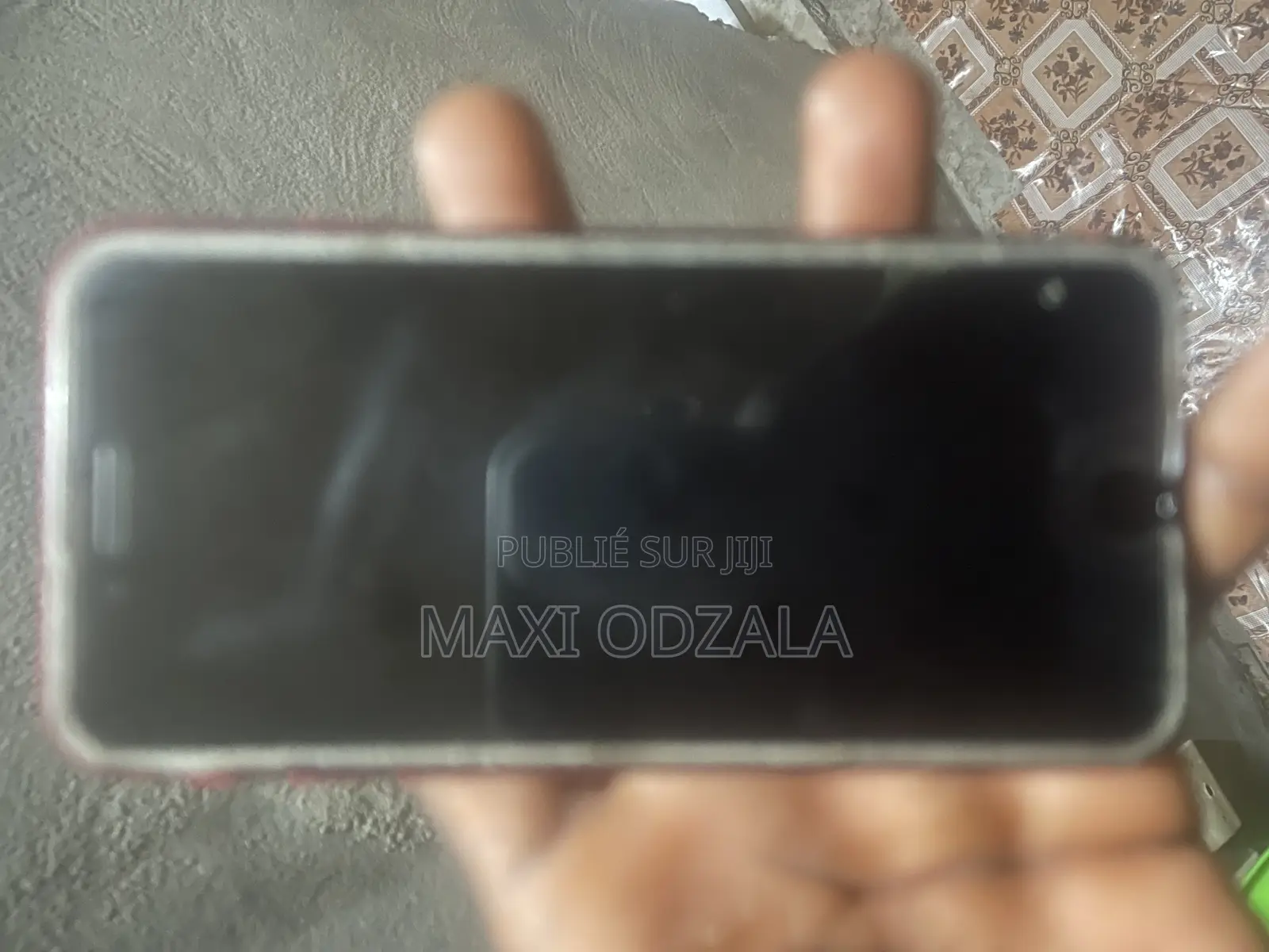 Nouveau Apple iPhone SE (2022) 128 GB Rouge