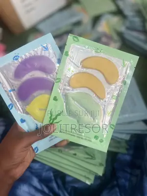 Masque Contour Yeux Et Lèvre