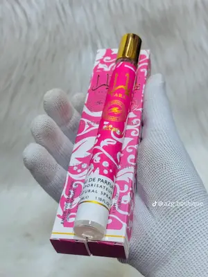 Parfum Yara Et Gloss, Ventes en Gros Et en Détails