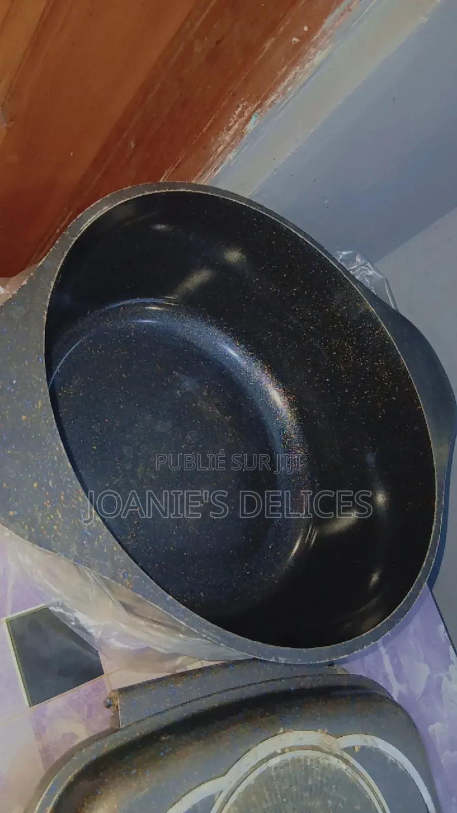 Poile Double Face Et Marmite Avec Couvercle en Verre Marque Dessinl