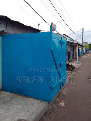 Container À Vendre Discuter Légèrement